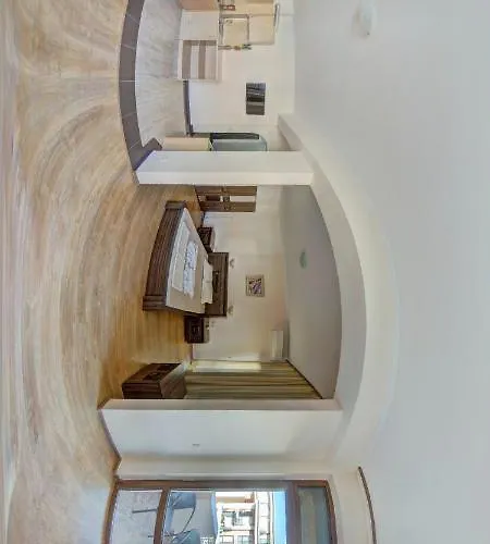 Fantasy Готель Светий Влас